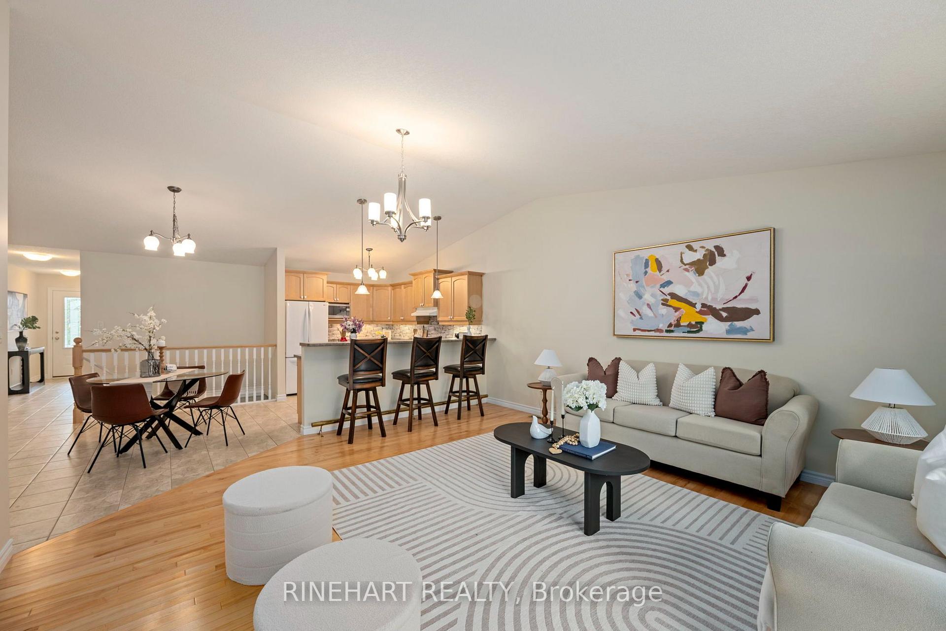 Photo 13 of Unit 17, 121 Meadowcreek Drive, Middlesex Centre, Ilderton — HOMEH