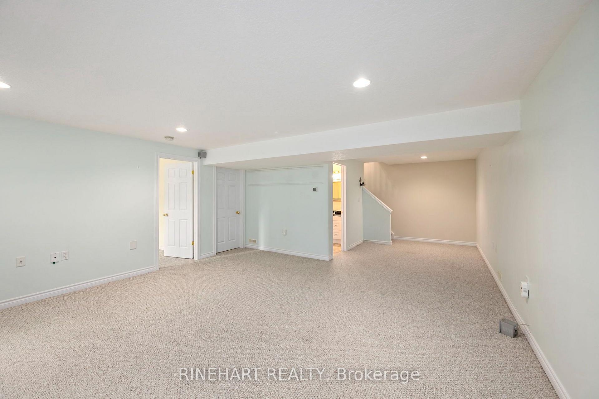Photo 22 of Unit 17, 121 Meadowcreek Drive, Middlesex Centre, Ilderton — HOMEH