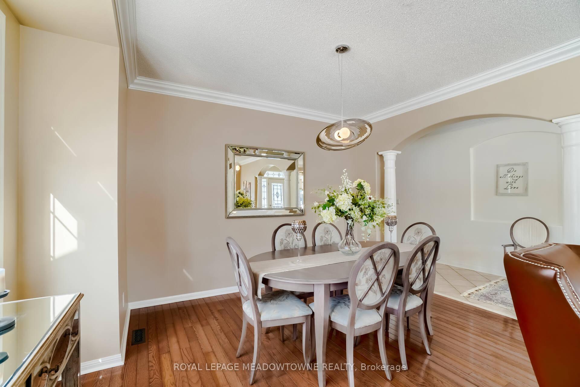 Photo 10 of Unit Upper, 1583 Beaty Trail, Milton, Beaty — HOMEH