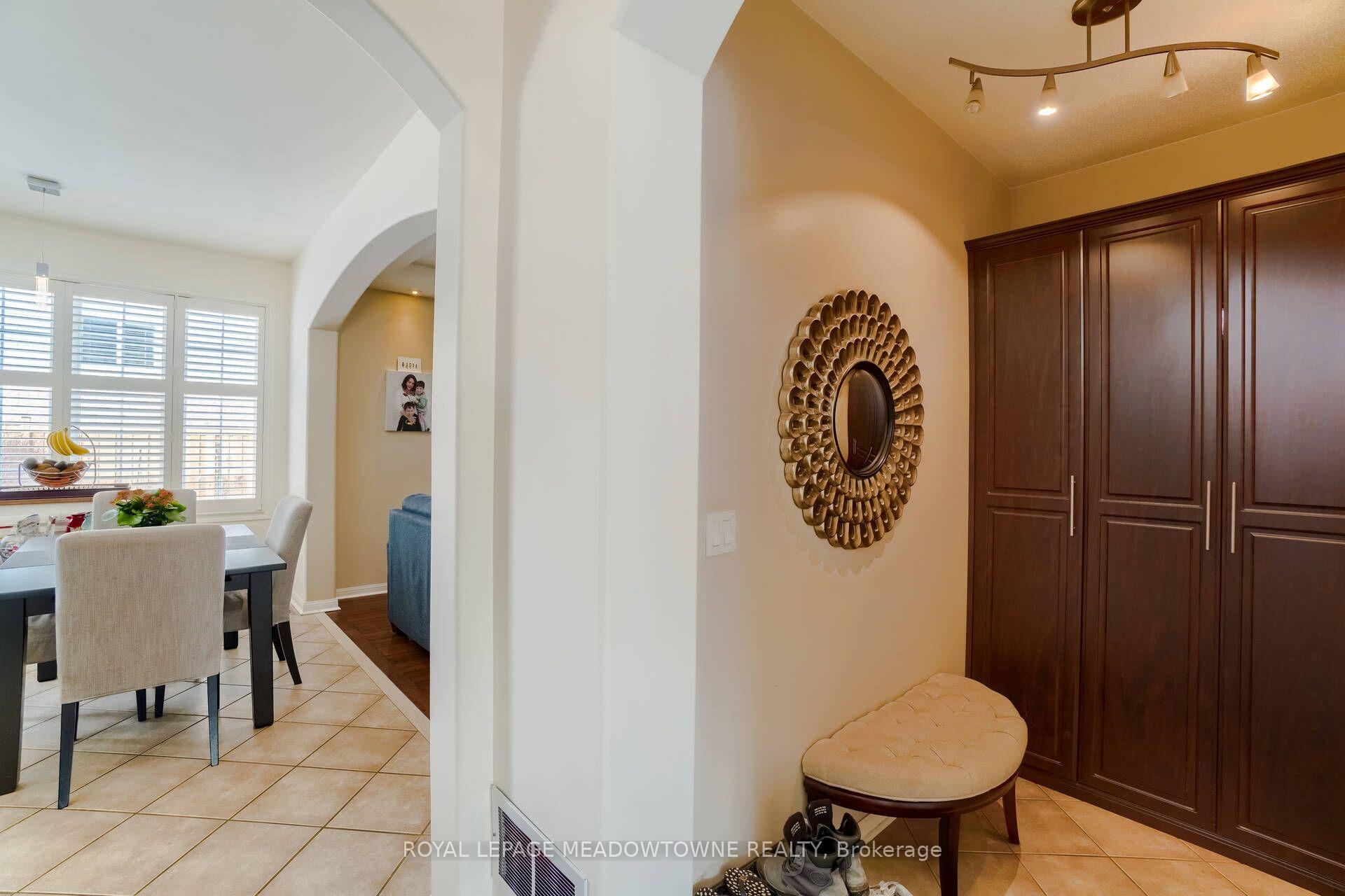 Photo 11 of Unit Upper, 1583 Beaty Trail, Milton, Beaty — HOMEH