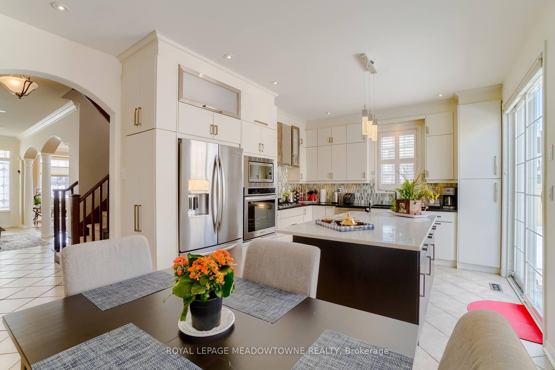Photo 17 of Unit Upper, 1583 Beaty Trail, Milton, Beaty — HOMEH