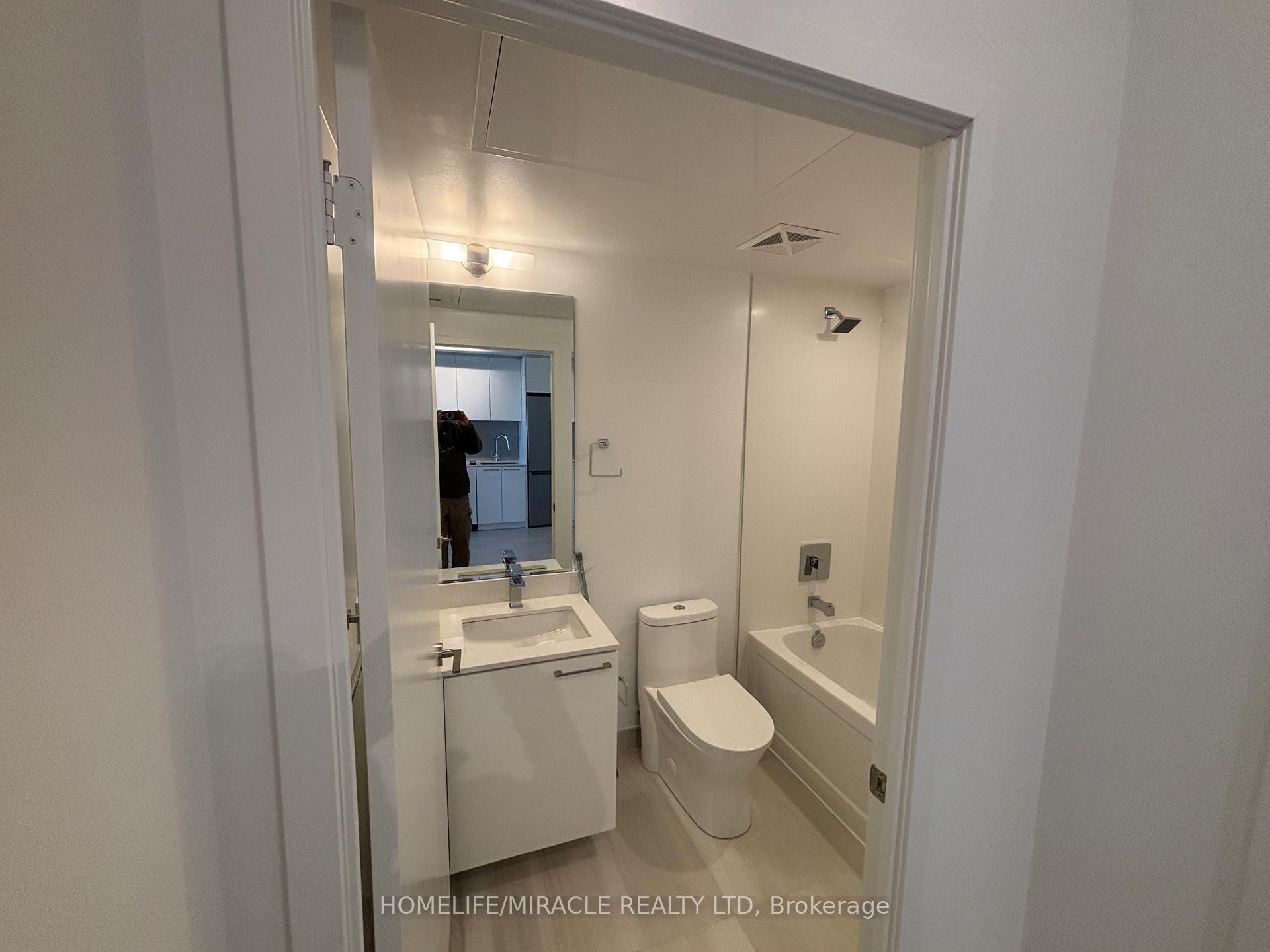 Photo 9 of Unit 1313, 260 Malta Avenue, Brampton, Fletcher's Creek South — HOMEH