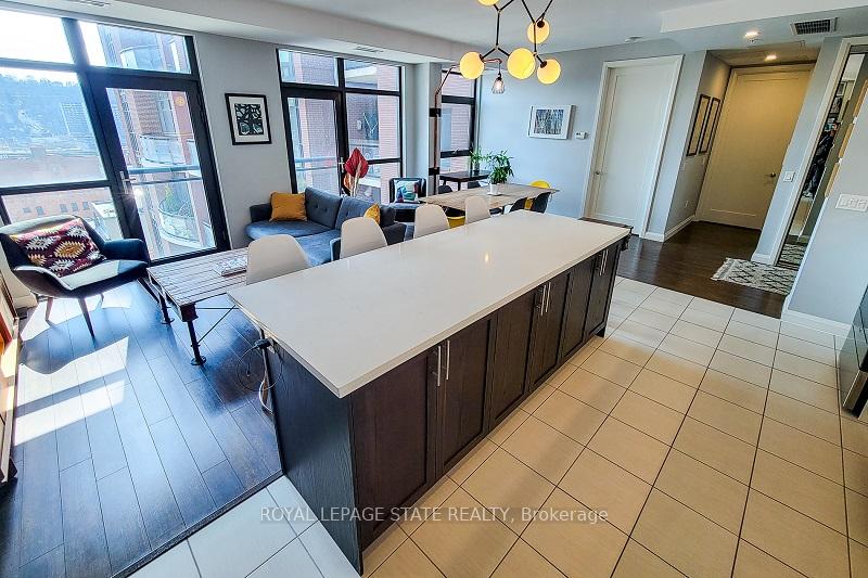Photo 7 of Unit 912, 112 King Street, Hamilton, Beasley — HOMEH