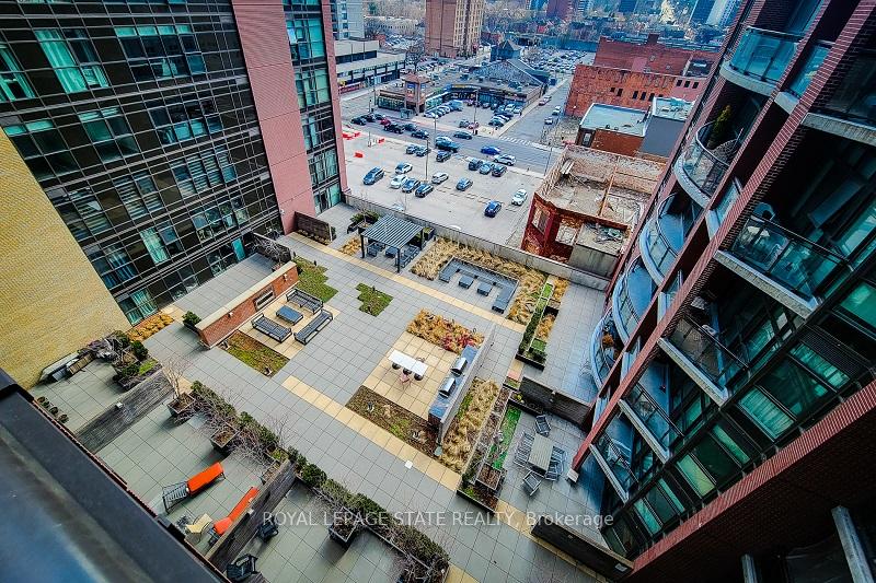 Photo 12 of Unit 912, 112 King Street, Hamilton, Beasley — HOMEH