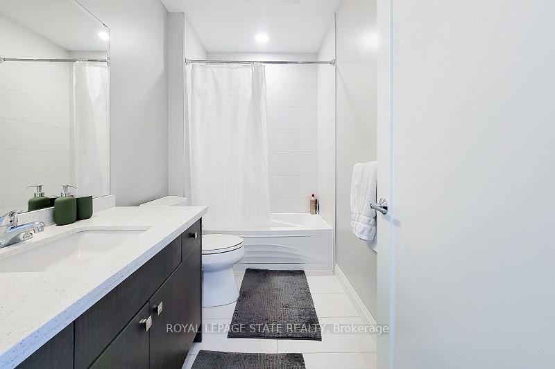 Photo 21 of Unit 912, 112 King Street, Hamilton, Beasley — HOMEH