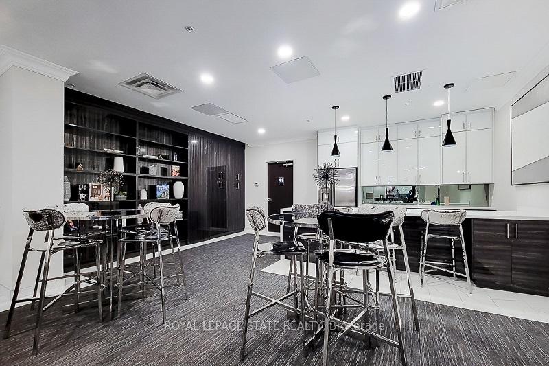 Photo 39 of Unit 912, 112 King Street, Hamilton, Beasley — HOMEH