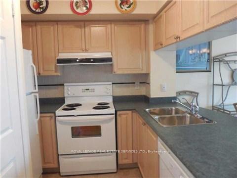 Photo 8 of Unit 527, 230 Queens Quay, Toronto, Waterfront Communities — HOMEH