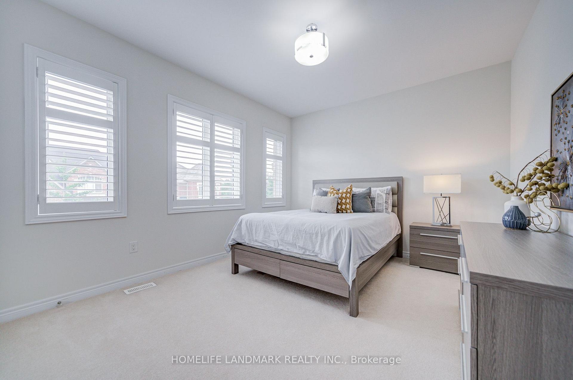 Photo 37 of 95 Hoey Crescent, Oakville, Glenorchy — HOMEH