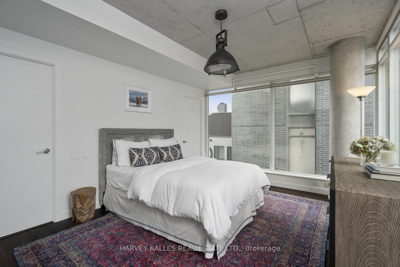 Photo 10 of Unit 722, 75 Portland Street, Toronto, Waterfront Communities — HOMEH