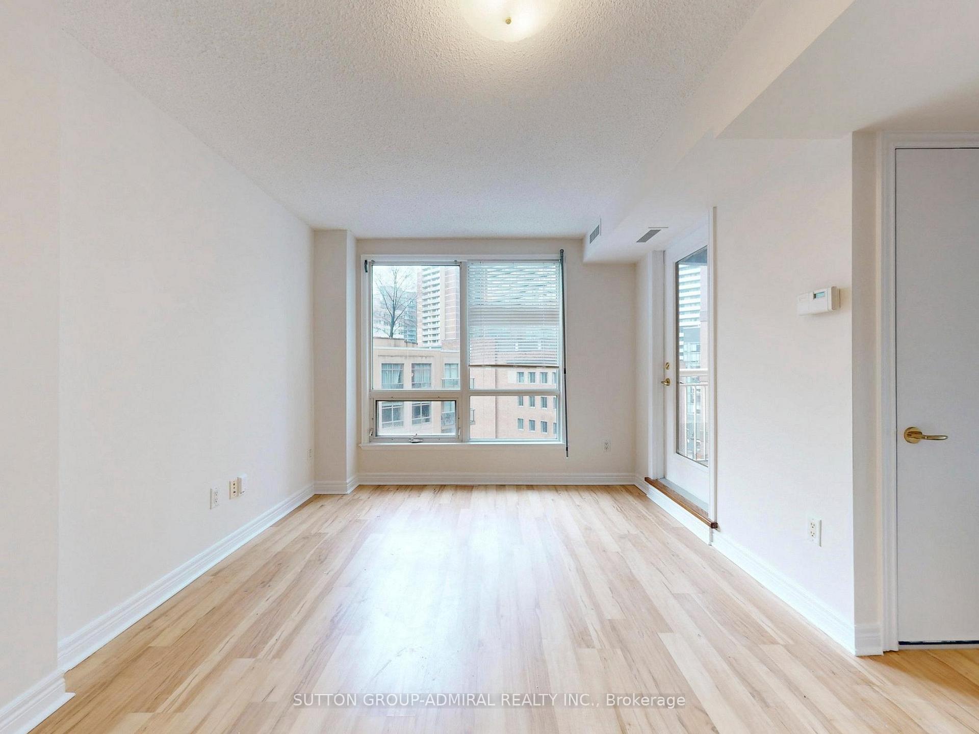Photo 8 of Unit 812, 100 Hayden Street, Toronto, Church-Yonge Corridor — HOMEH