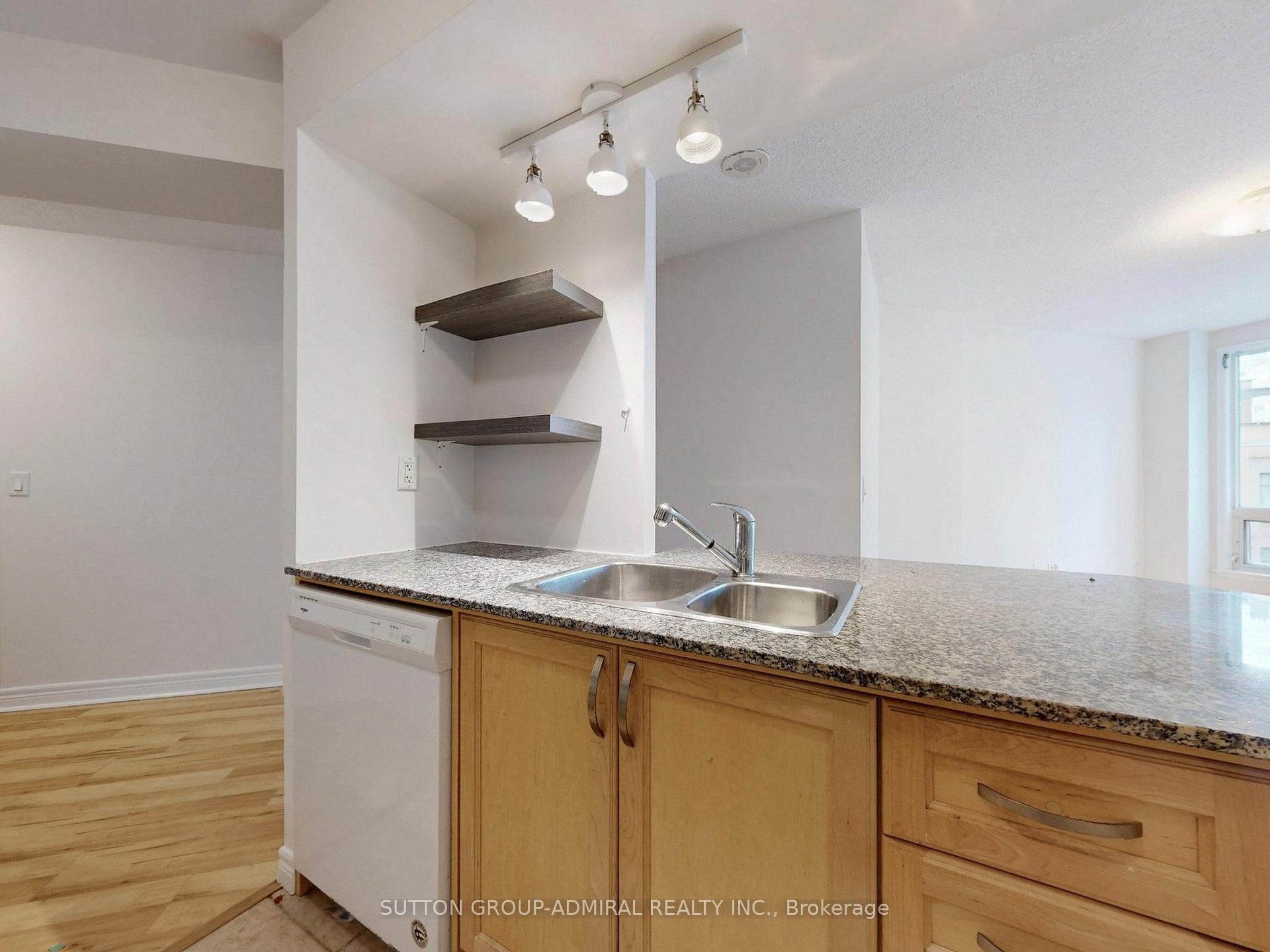 Photo 16 of Unit 812, 100 Hayden Street, Toronto, Church-Yonge Corridor — HOMEH