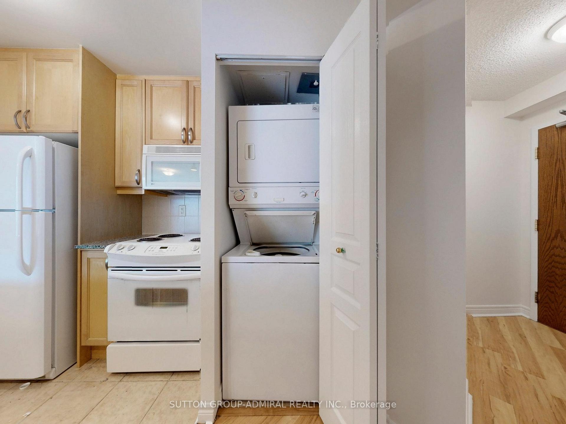 Photo 22 of Unit 812, 100 Hayden Street, Toronto, Church-Yonge Corridor — HOMEH