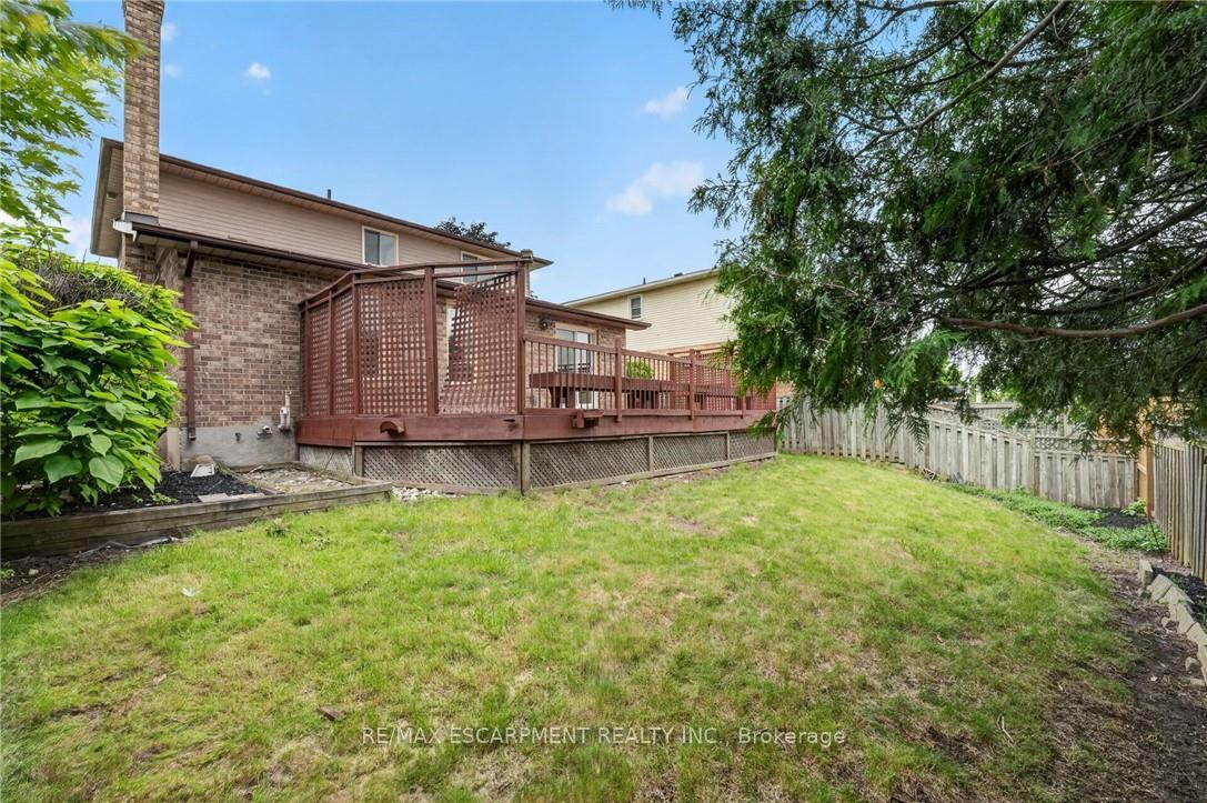 Photo 47 of 2450 Overton Drive, Burlington, Brant Hills — HOMEH