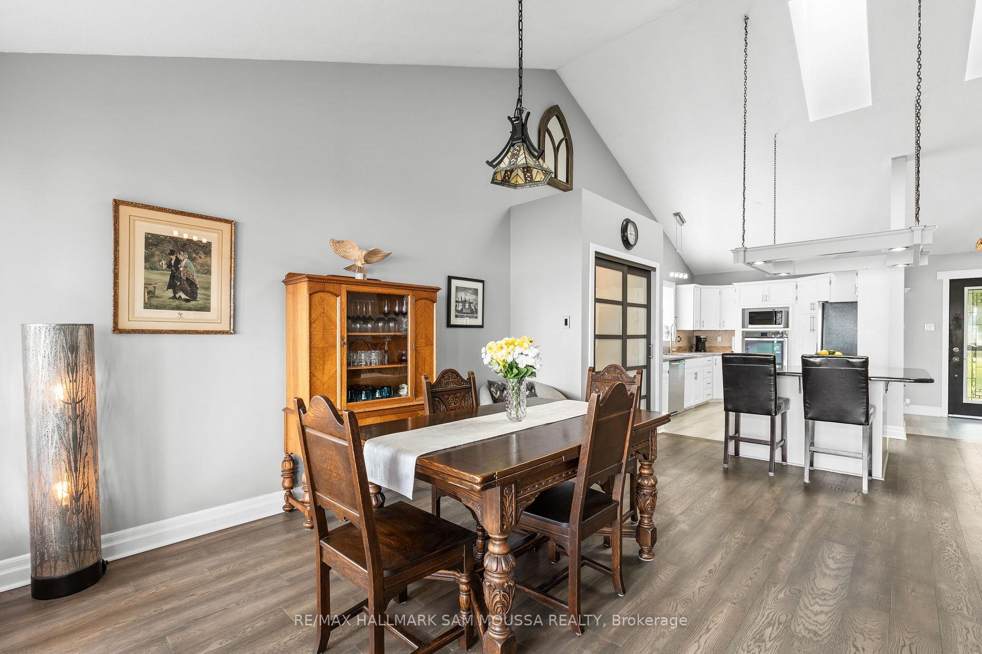 Photo 10 of 4350 Armitage Avenue, Ottawa, Dunrobin Shores — HOMEH