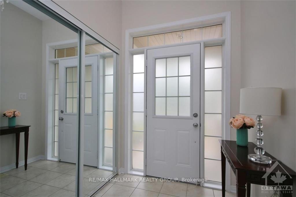 Photo 2 of 553 Ashbourne Crescent, Ottawa, Barrhaven - Stonebridge — HOMEH