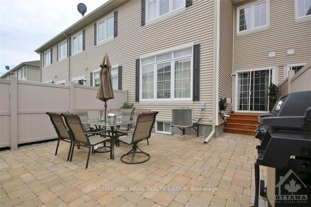Photo 19 of 553 Ashbourne Crescent, Ottawa, Barrhaven - Stonebridge — HOMEH