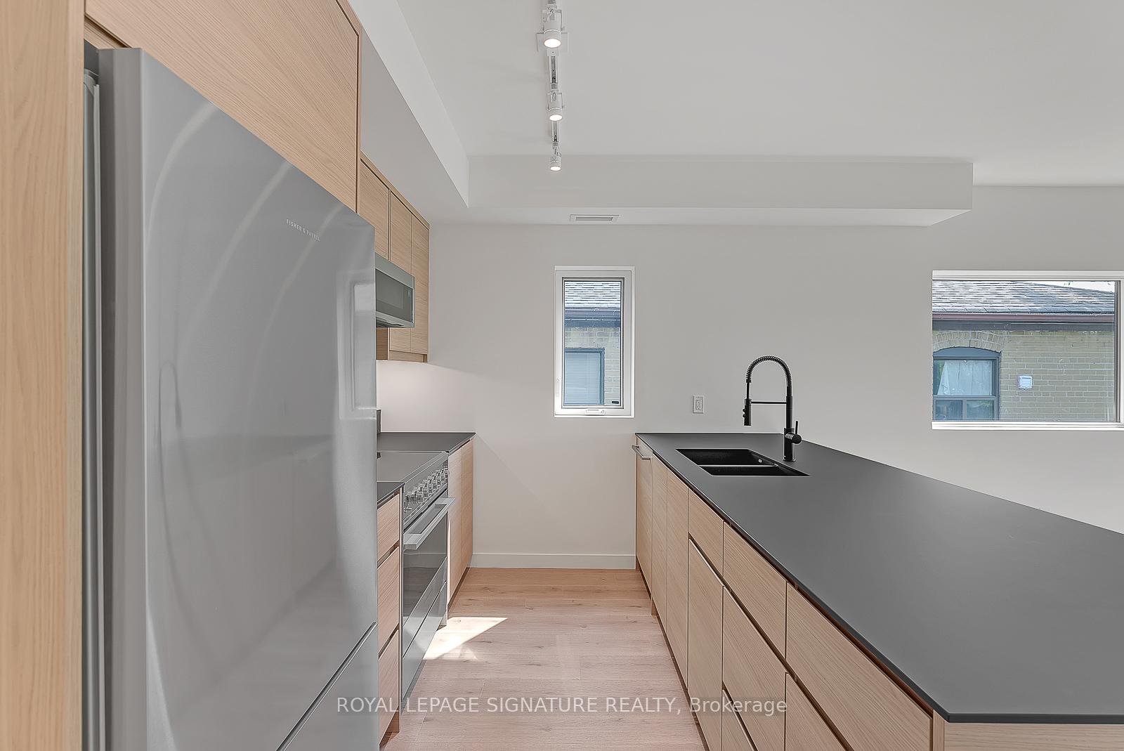 Photo 6 of Unit 4, 1254 Davenport Road, Toronto, Corso Italia-Davenport — HOMEH