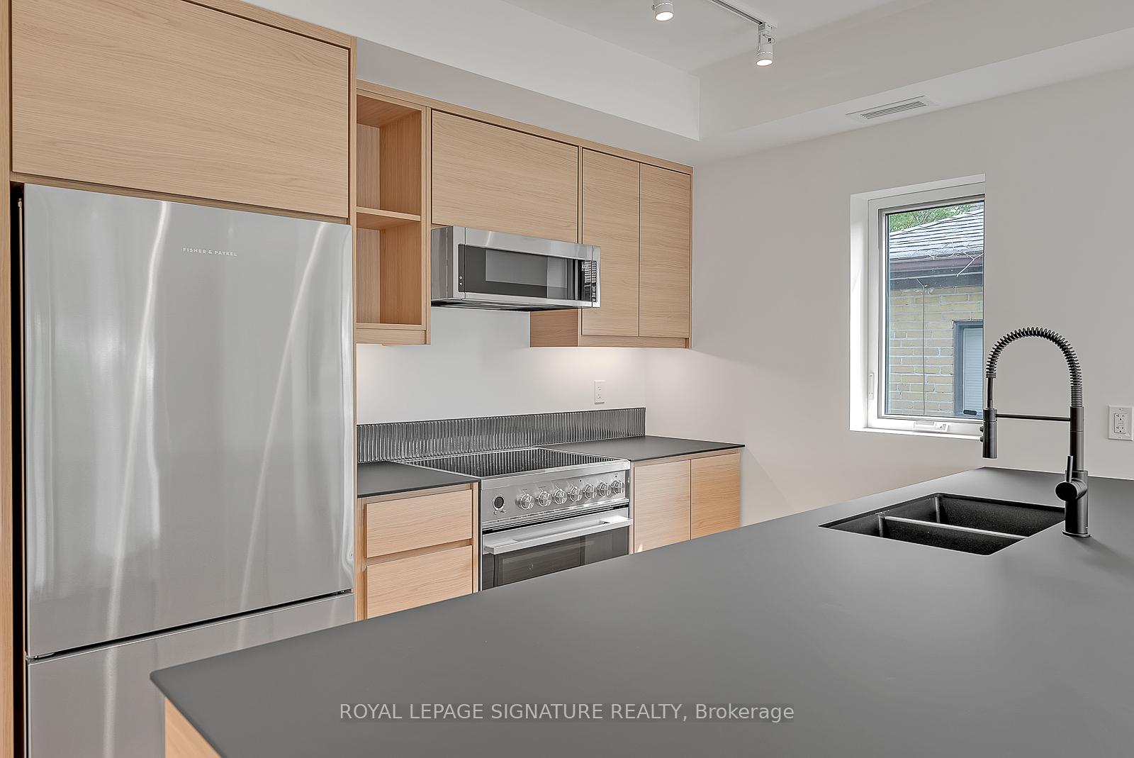 Photo 7 of Unit 4, 1254 Davenport Road, Toronto, Corso Italia-Davenport — HOMEH