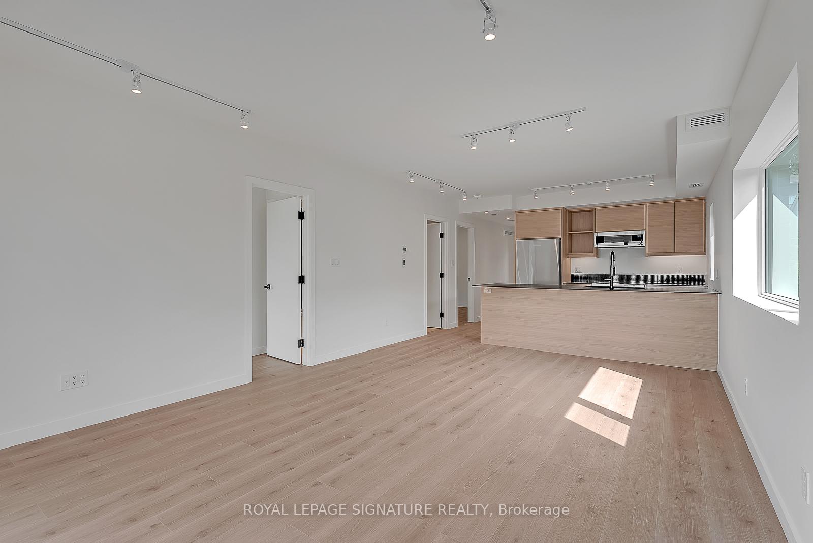 Photo 15 of Unit 4, 1254 Davenport Road, Toronto, Corso Italia-Davenport — HOMEH
