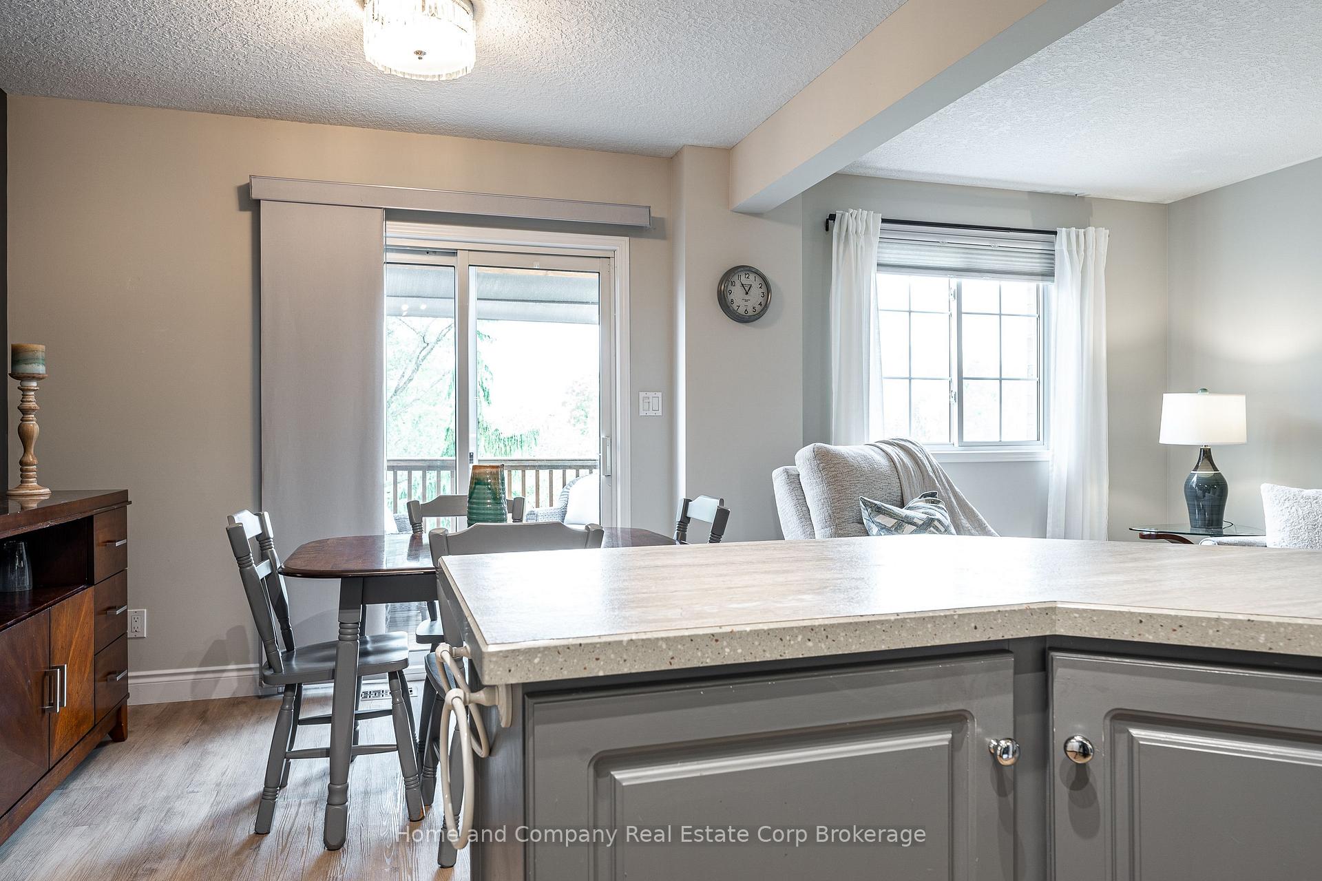 Photo 13 of 160 Athlone Crescent, Stratford — HOMEH