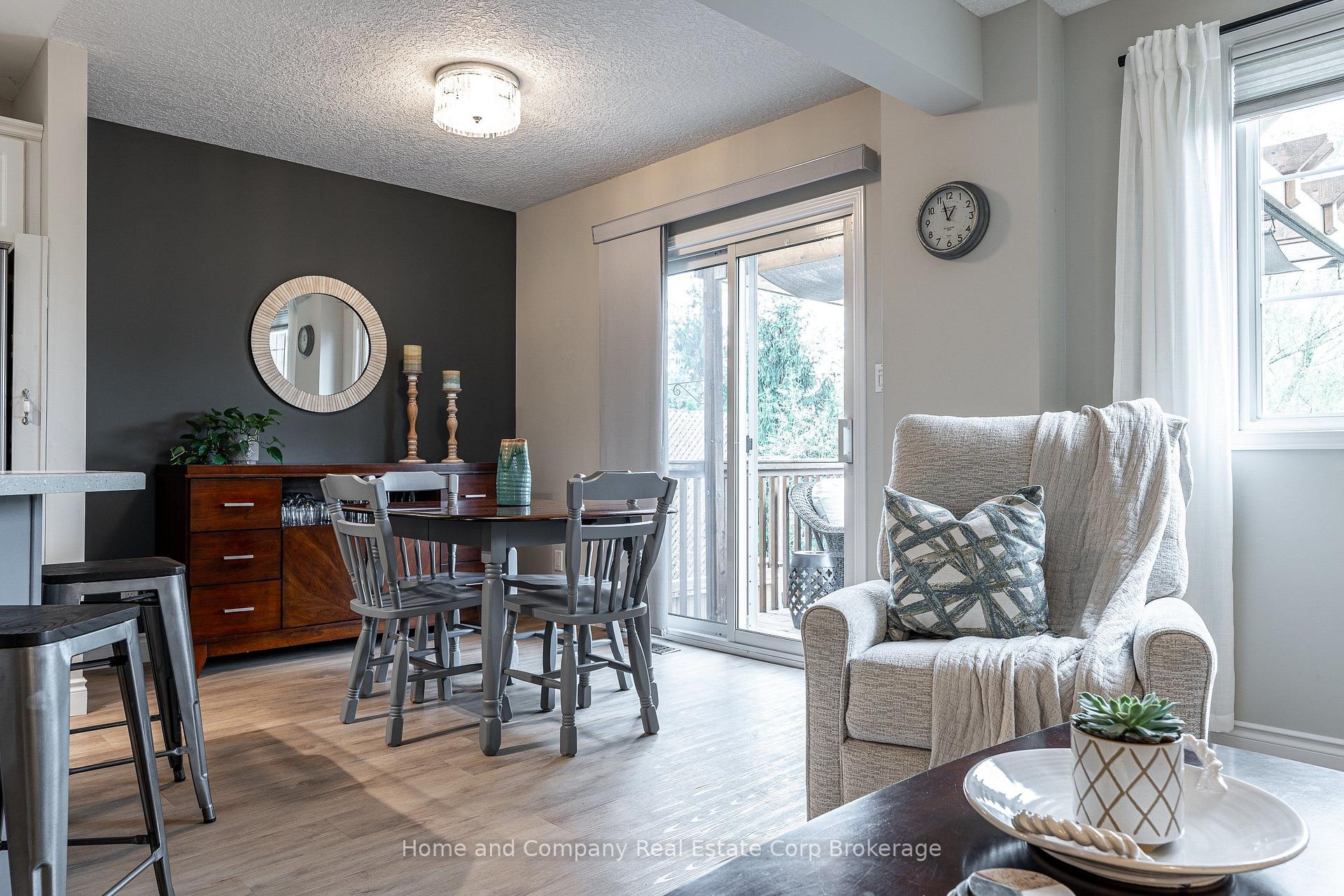 Photo 17 of 160 Athlone Crescent, Stratford — HOMEH