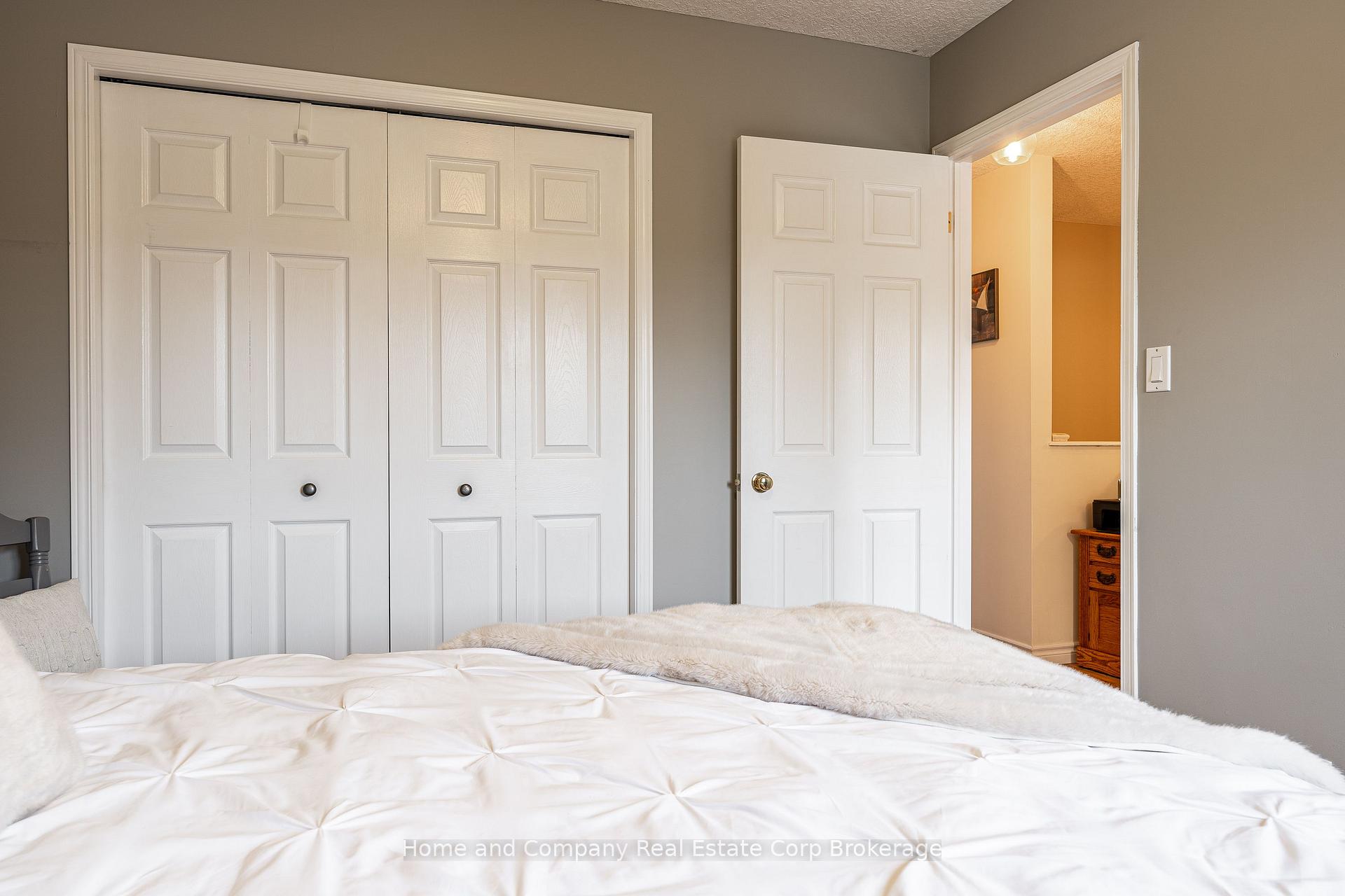 Photo 34 of 160 Athlone Crescent, Stratford — HOMEH