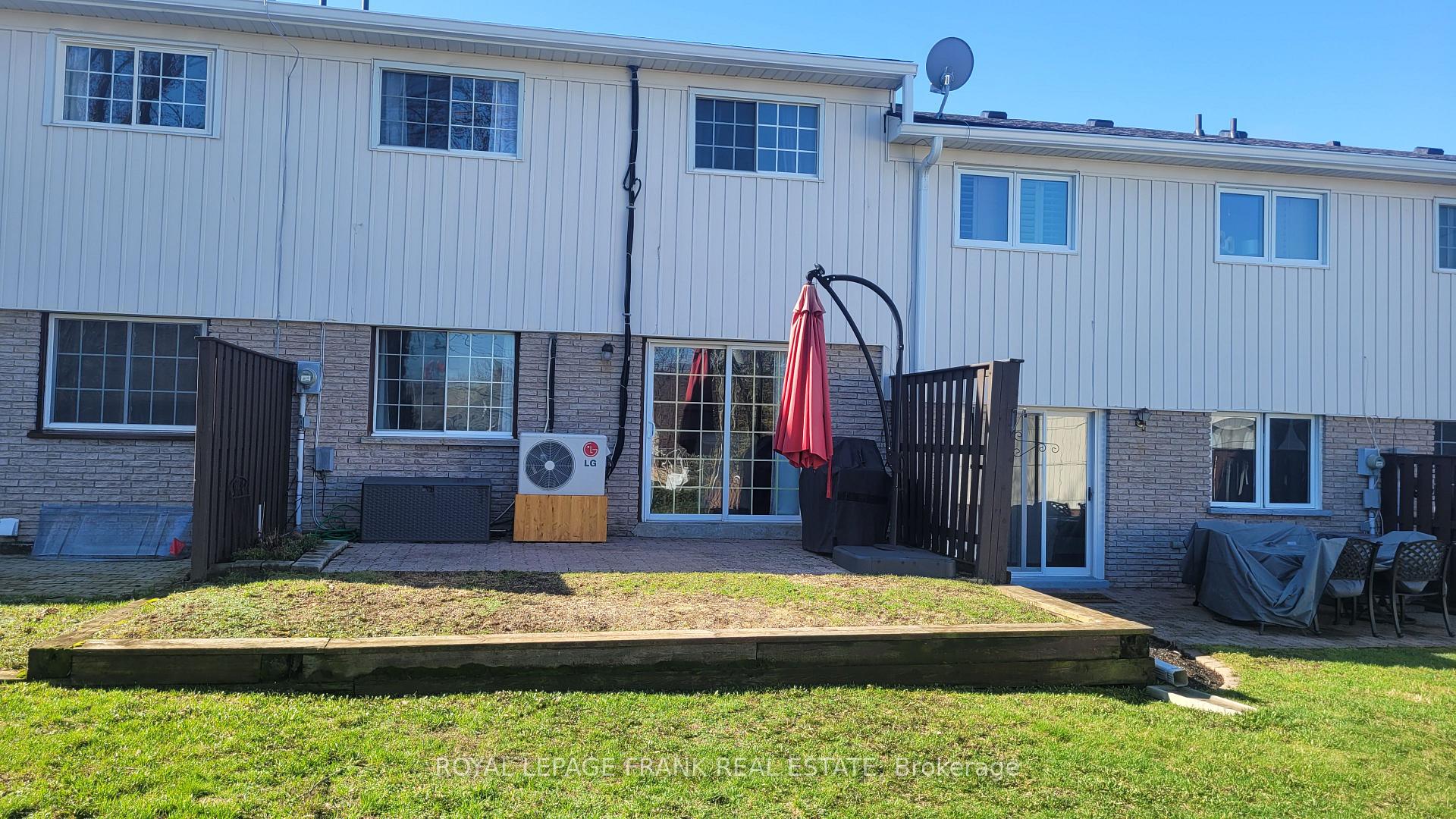 Photo 26 of Unit 9, 433 May Street, Brock, Beaverton — HOMEH