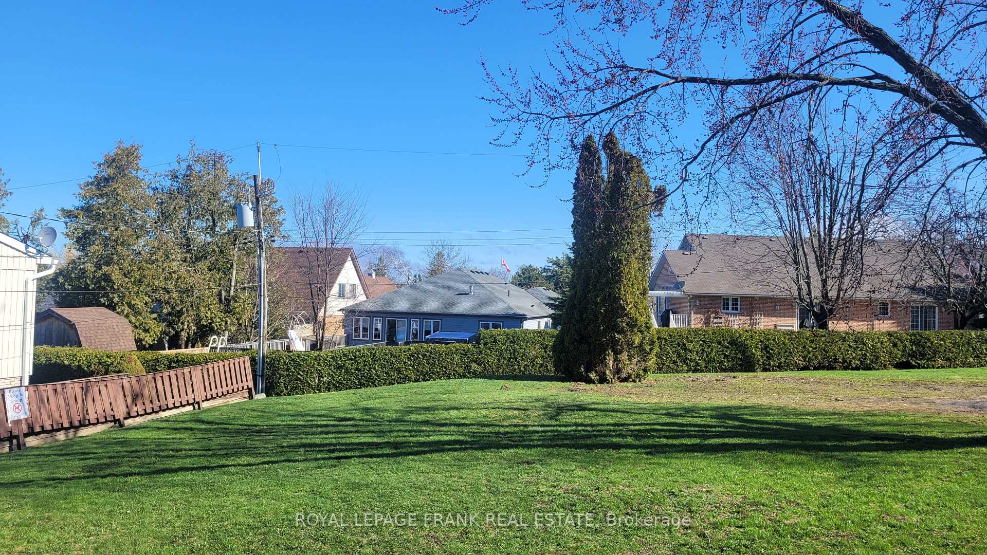 Photo 28 of Unit 9, 433 May Street, Brock, Beaverton — HOMEH