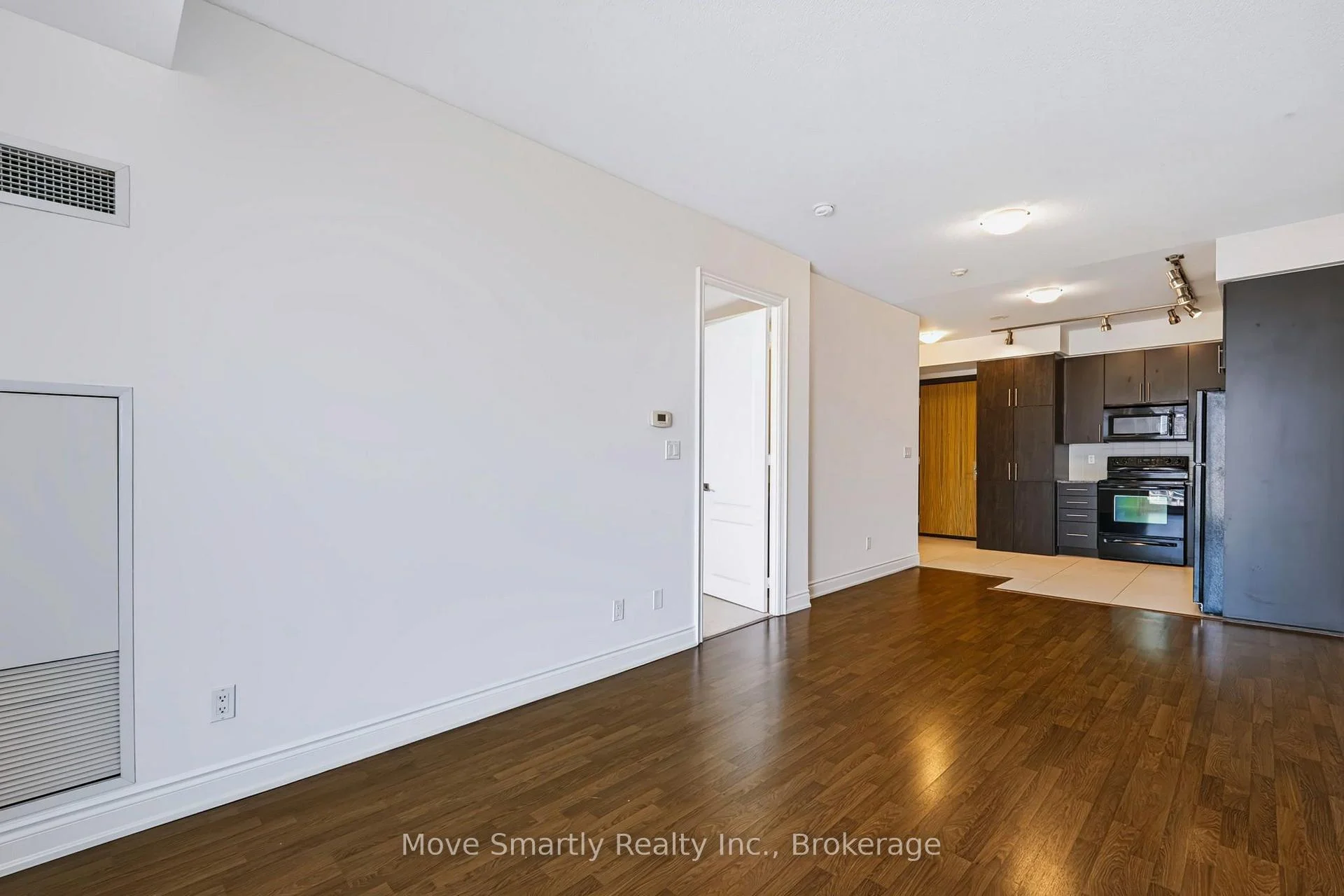 Photo 8 of Unit 917, 50 Clegg Road, Markham, Unionville — HOMEH