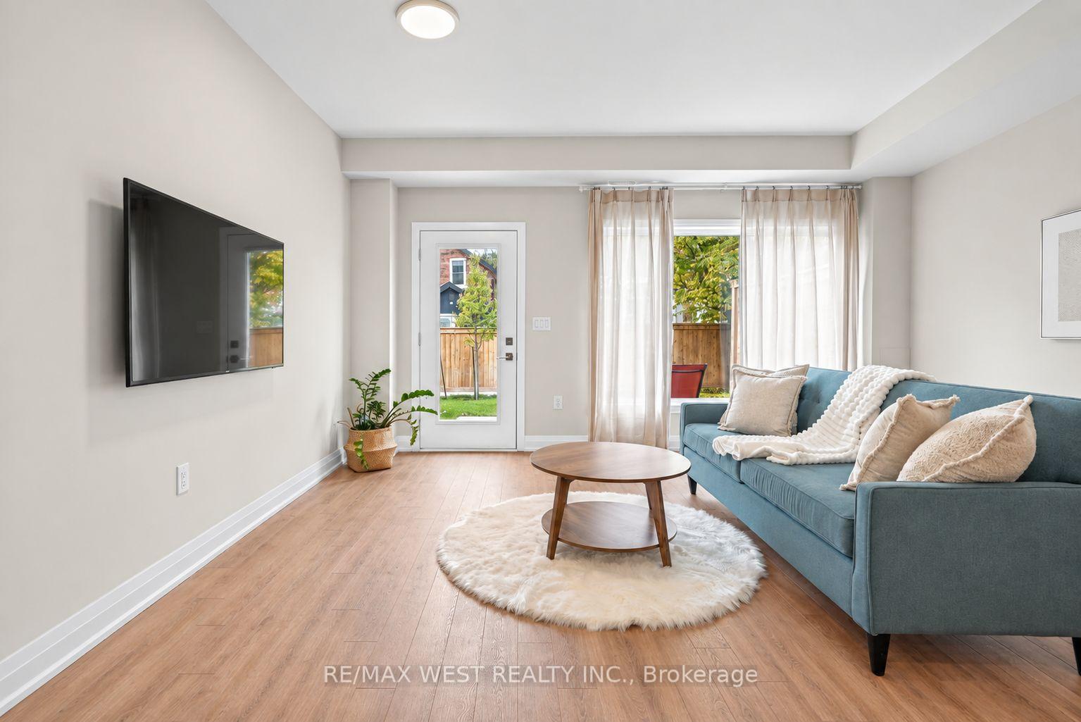Photo 6 of 96 Sunshine Lane, Orillia — HOMEH