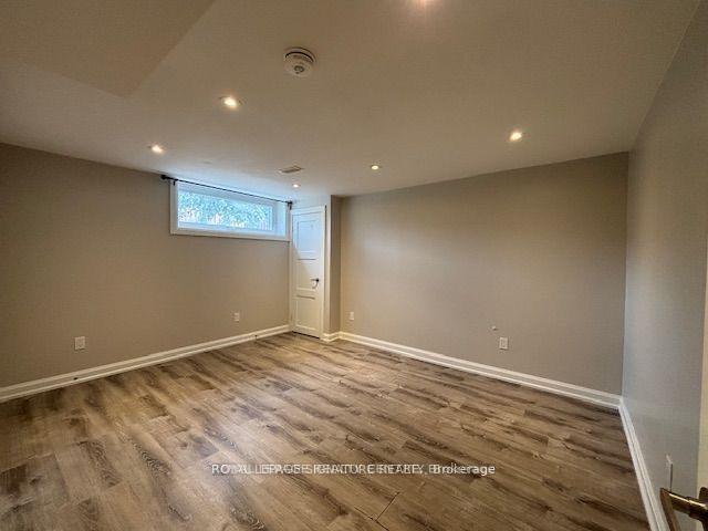 Photo 6 of Unit Lower, 40 Summerfield Crescent, Etobicoke, Eringate-Centennial-West Deane — HOMEH