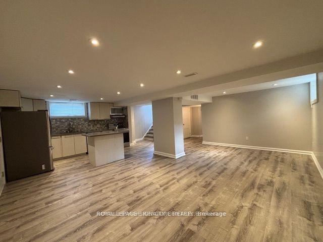 Photo 8 of Unit Lower, 40 Summerfield Crescent, Etobicoke, Eringate-Centennial-West Deane — HOMEH