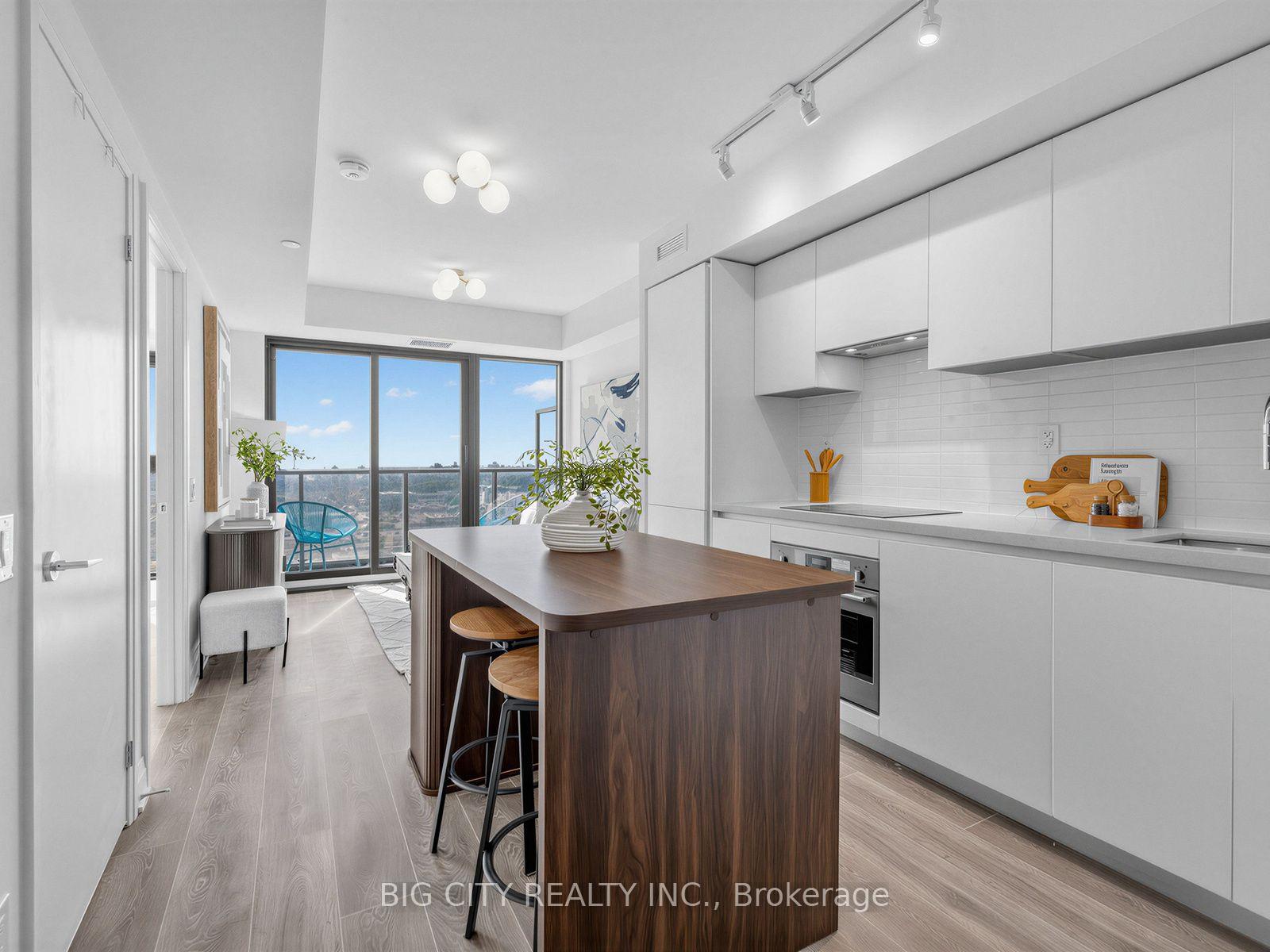 Photo 4 of Unit 2211, 25 Frederick Todd Way, Toronto, Leaside — HOMEH
