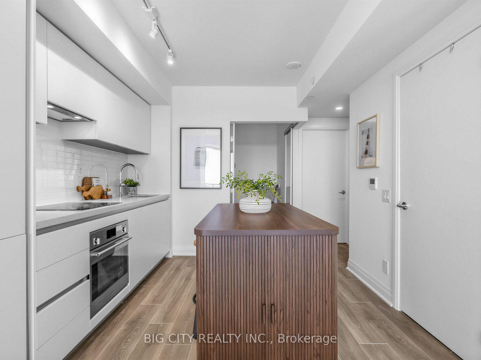 Photo 10 of Unit 2211, 25 Frederick Todd Way, Toronto, Leaside — HOMEH