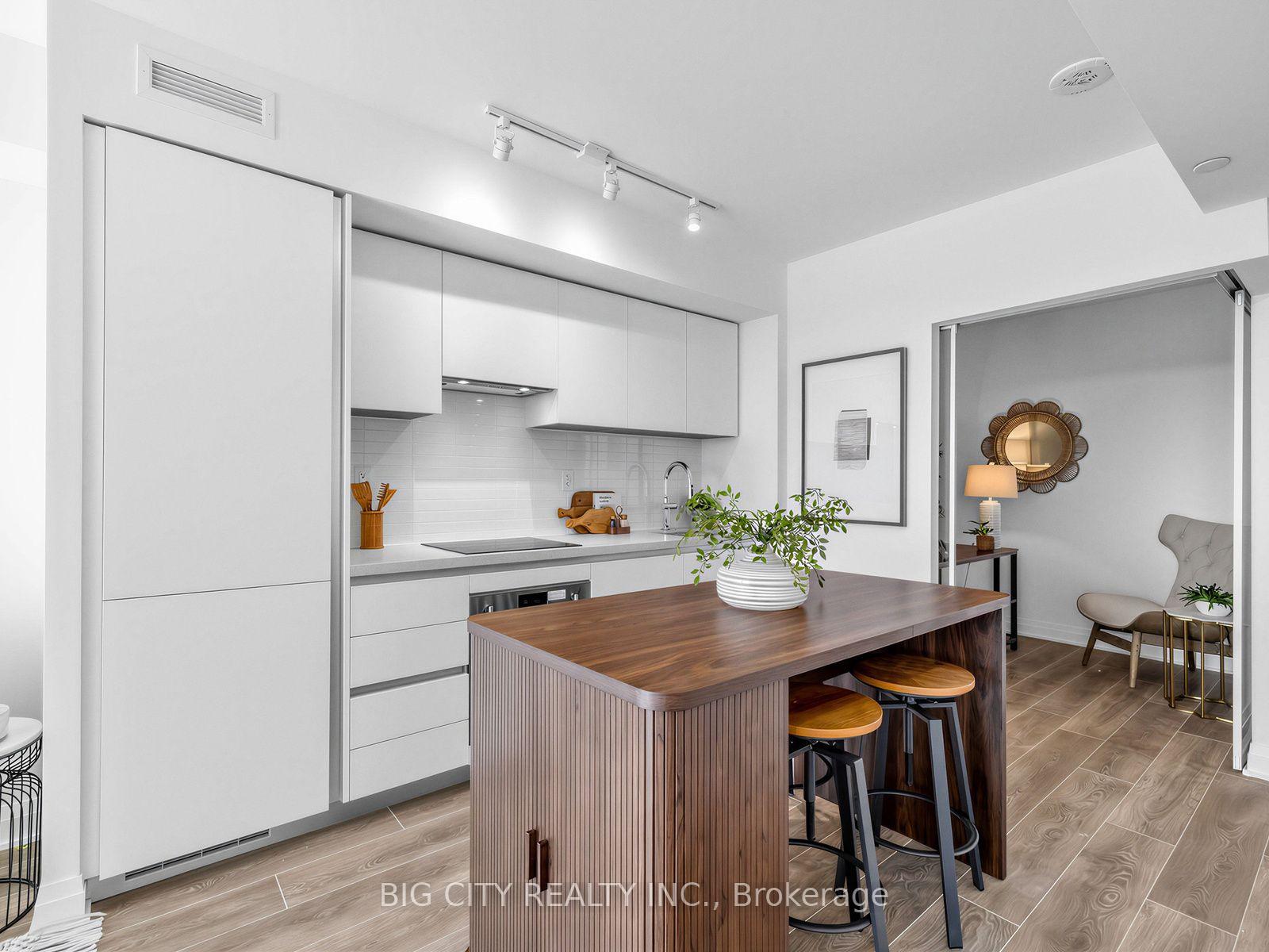 Photo 13 of Unit 2211, 25 Frederick Todd Way, Toronto, Leaside — HOMEH