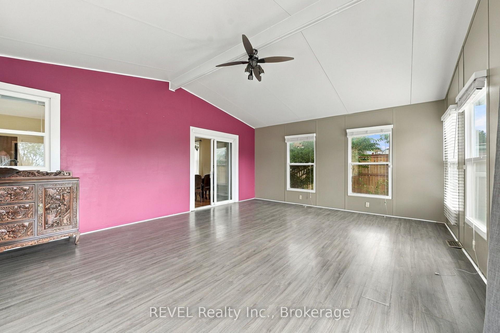 Photo 20 of 5892 Murray Street, Niagara Falls, Dorchester — HOMEH