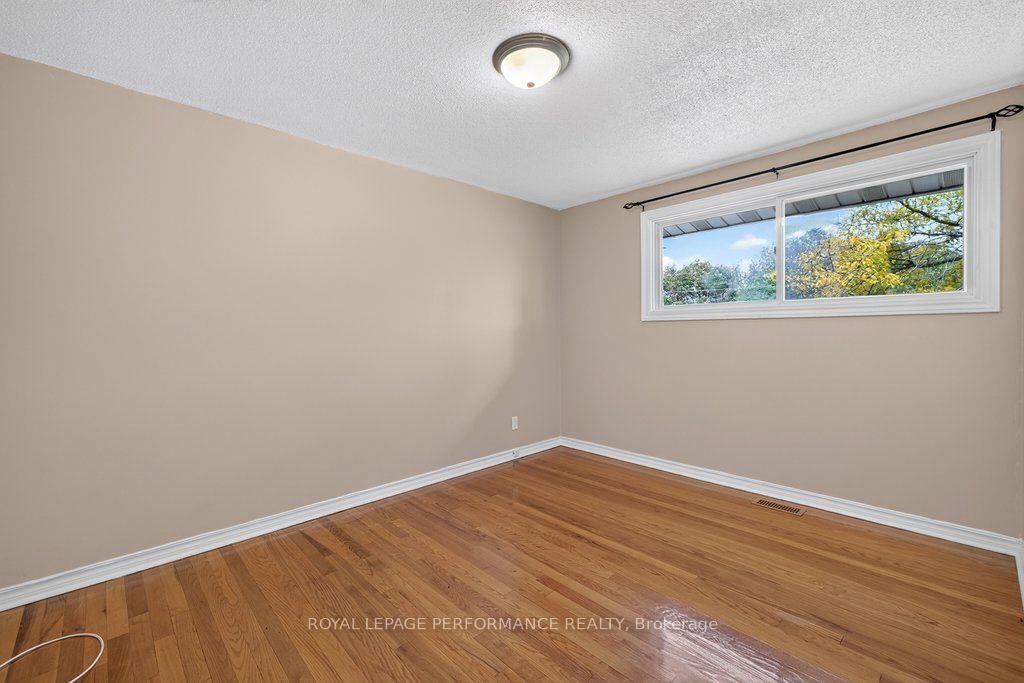 Photo 29 of 2258 Russell Road, Ottawa, Hawthorne Meadows — HOMEH