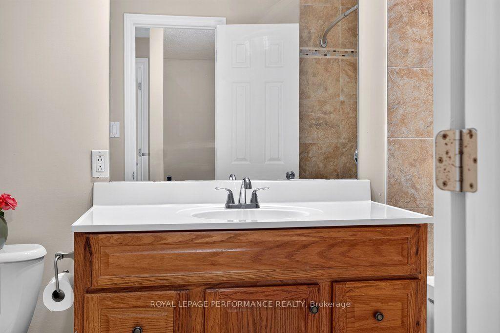 Photo 33 of 2258 Russell Road, Ottawa, Hawthorne Meadows — HOMEH
