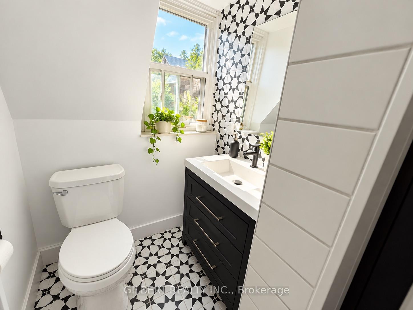Photo 10 of 88 Cowan Avenue, Toronto, South Parkdale — HOMEH