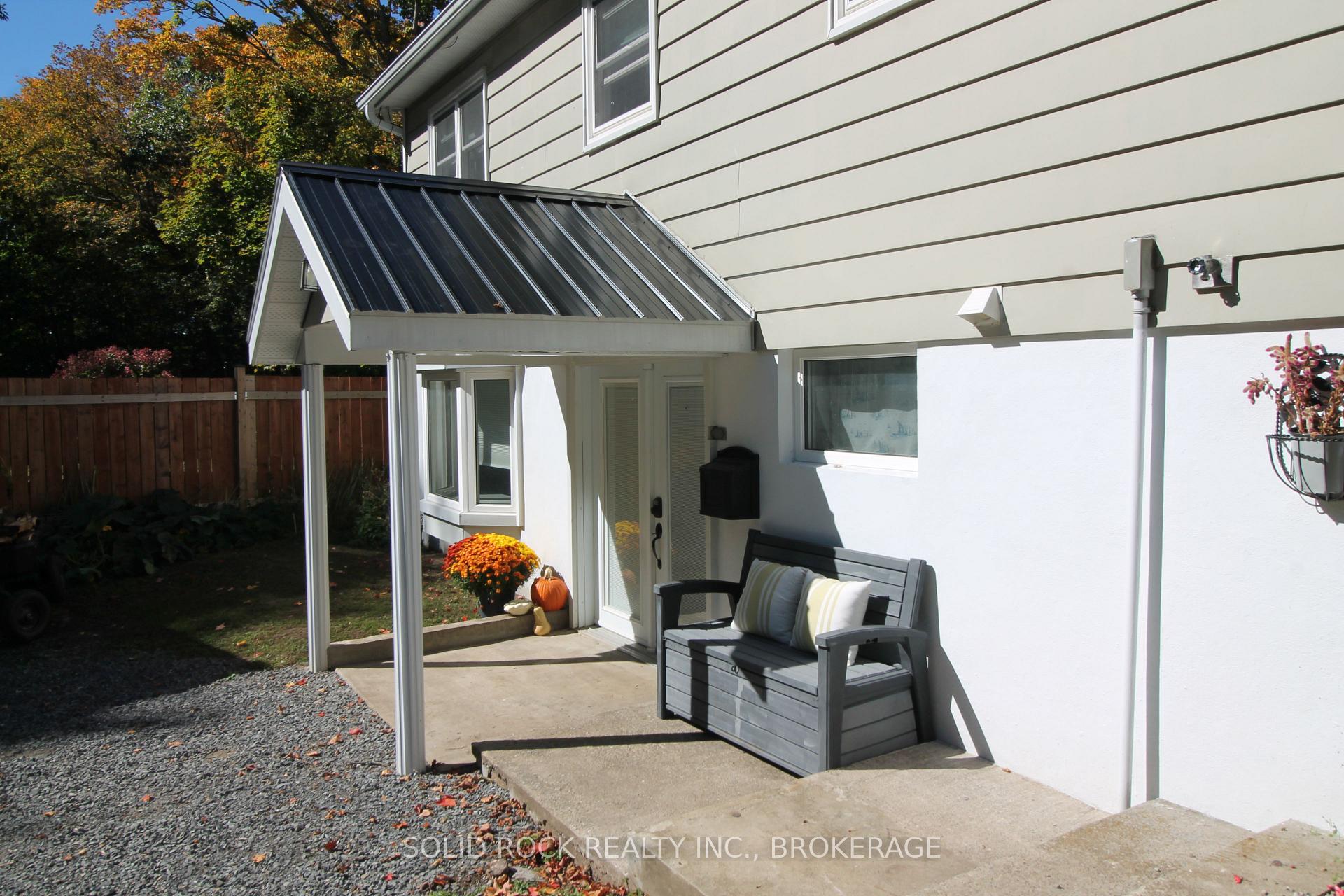 Photo 2 of 1127 Perry Lane, Frontenac, Frontenac South — HOMEH