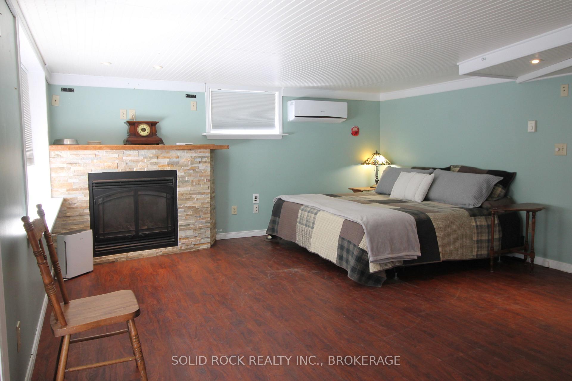 Photo 13 of 1127 Perry Lane, Frontenac, Frontenac South — HOMEH