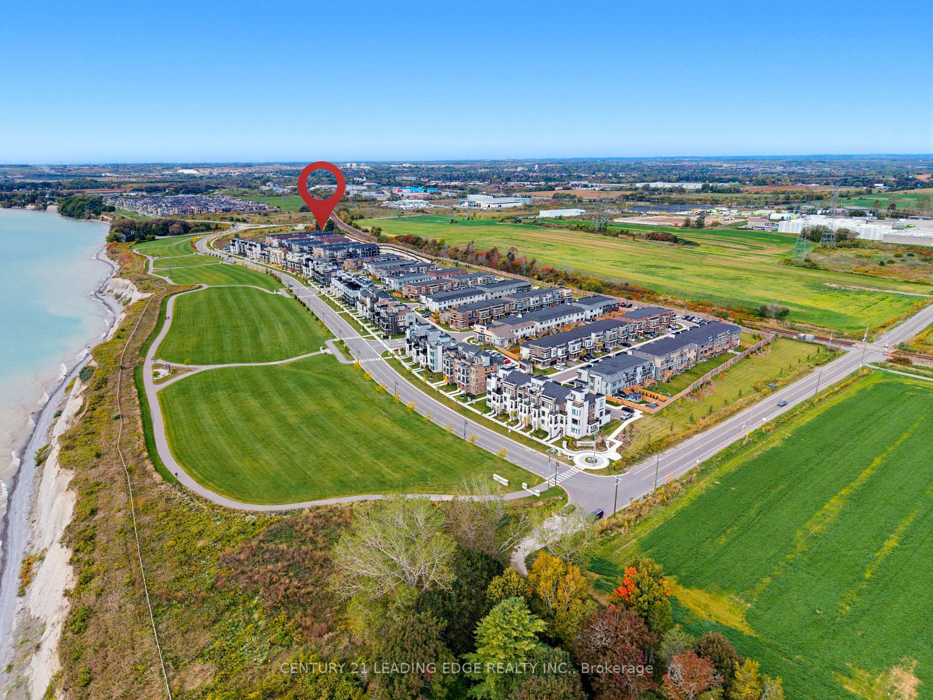 Photo 9 of 9C Lookout Drive, Clarington, Bowmanville — HOMEH