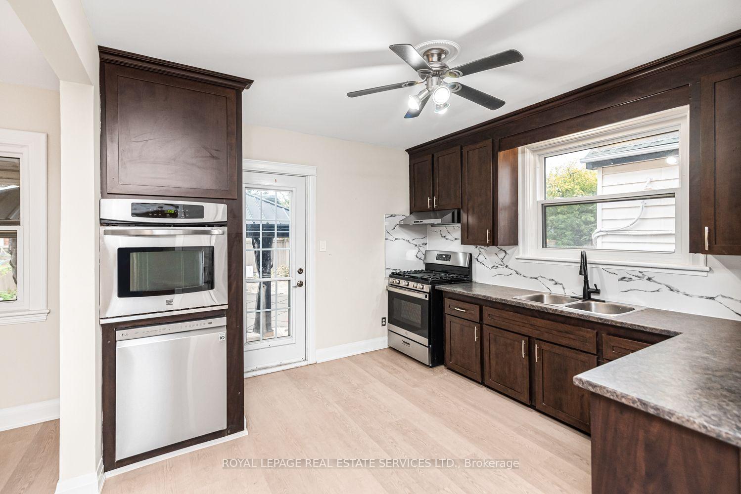 Photo 6 of 187 West 2nd Street, Hamilton, Southam — HOMEH