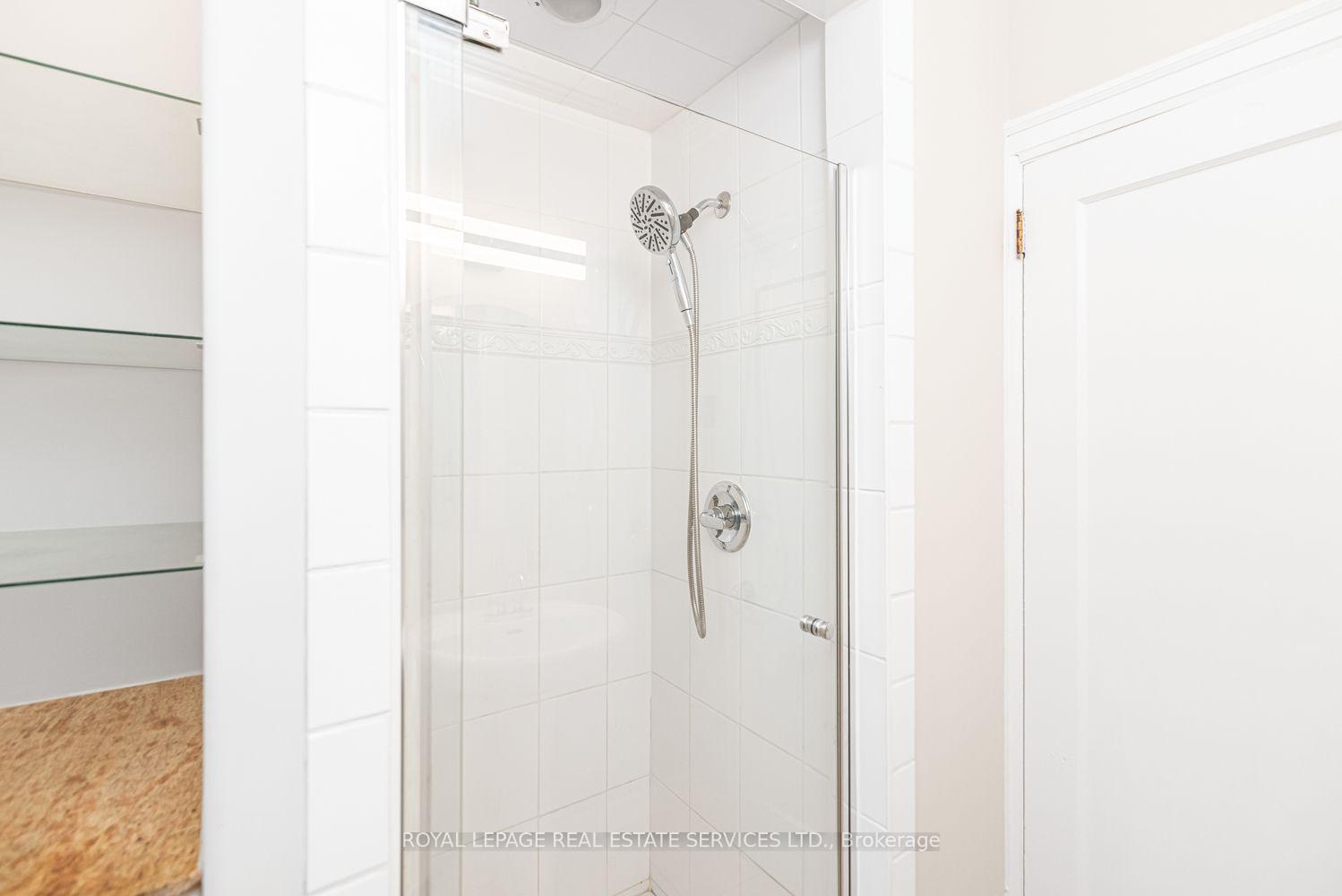 Photo 9 of 187 West 2nd Street, Hamilton, Southam — HOMEH