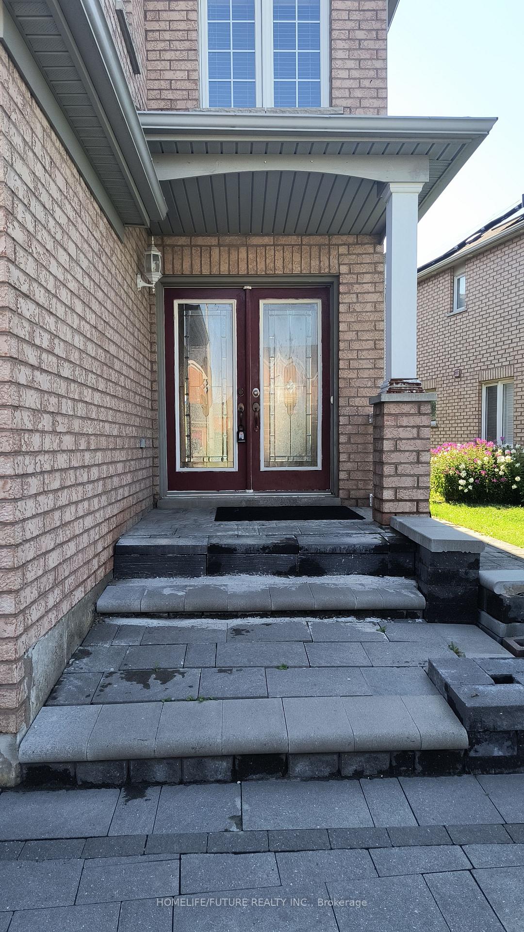 Photo 2 of Unit Bsmt, 60 Charles Brown Road, Markham, Cedarwood — HOMEH