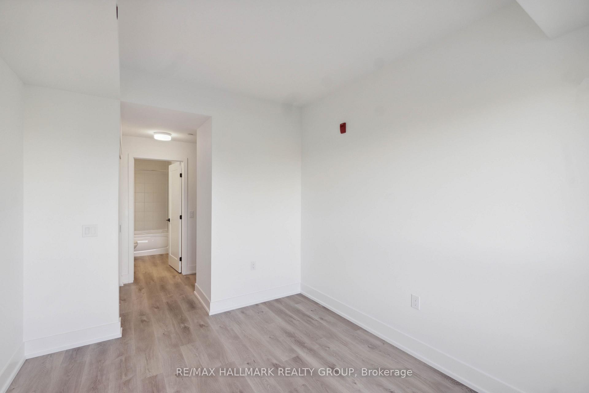 Photo 24 of Unit 211, 397 Codds Road, Ottawa, CFB Rockcliffe and Area — HOMEH