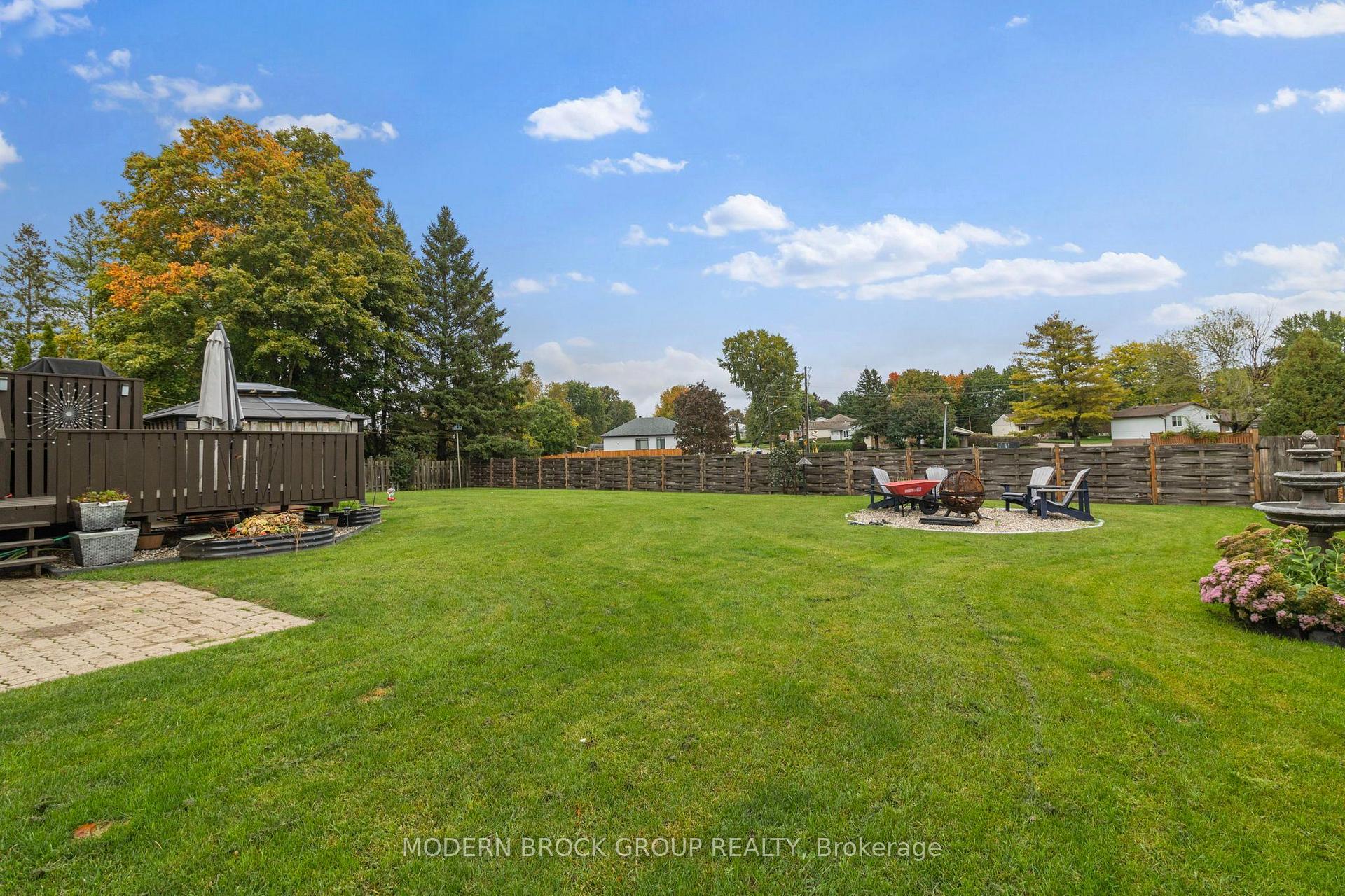 Photo 7 of 141 Beley Street, Brockville, Brockville — HOMEH
