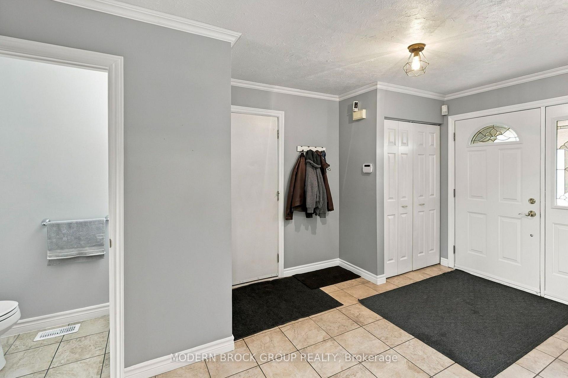 Photo 15 of 141 Beley Street, Brockville, Brockville — HOMEH