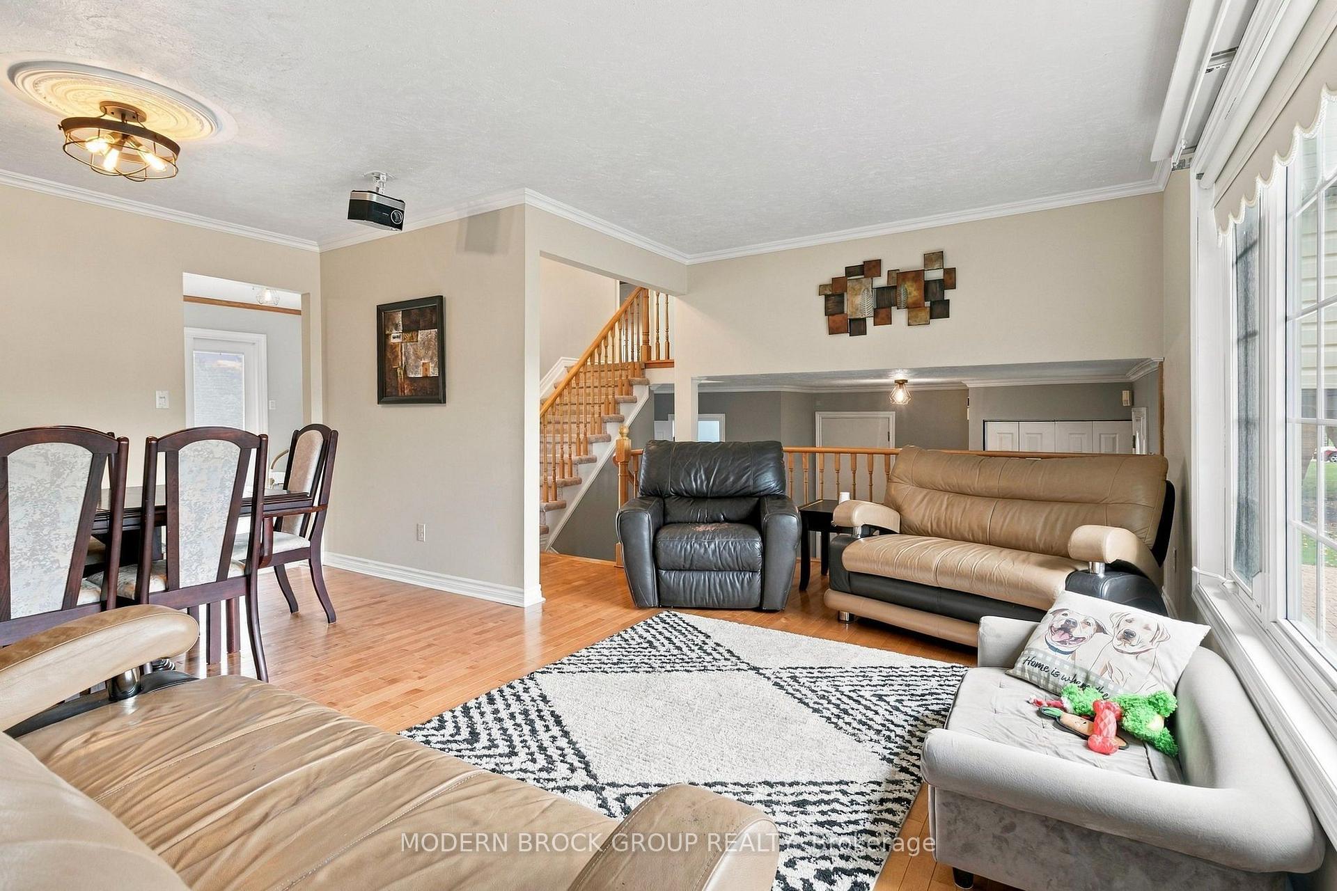 Photo 19 of 141 Beley Street, Brockville, Brockville — HOMEH