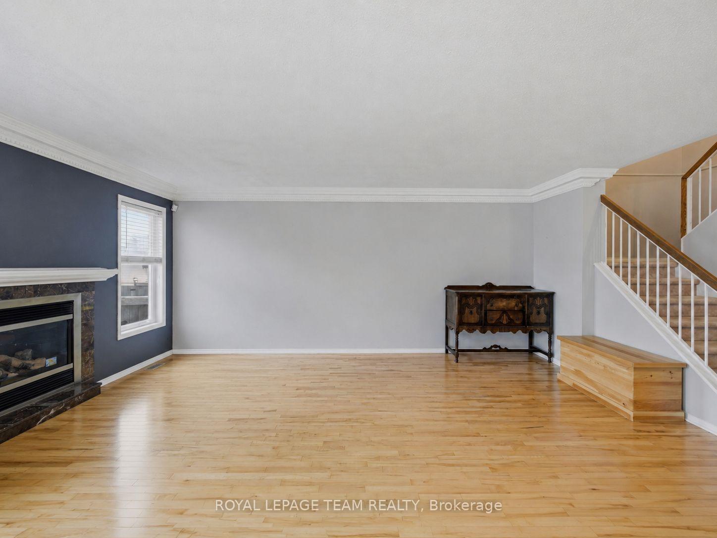 Photo 8 of 25 Oldfield Street, Ottawa, Barrhaven East — HOMEH